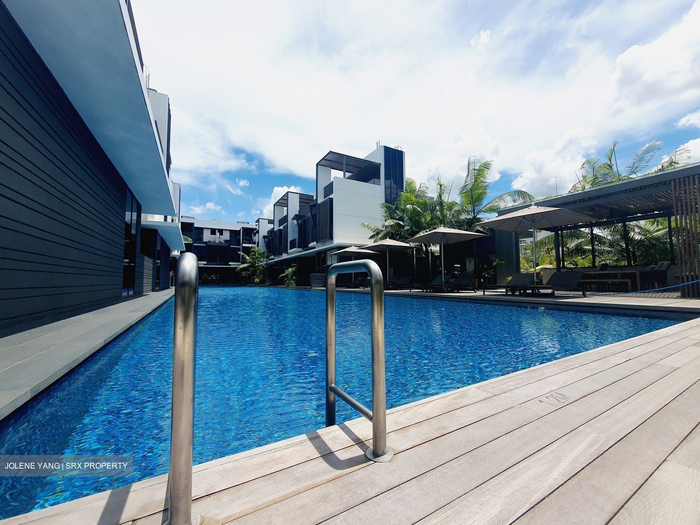 Alana (D28), Terrace #502261191